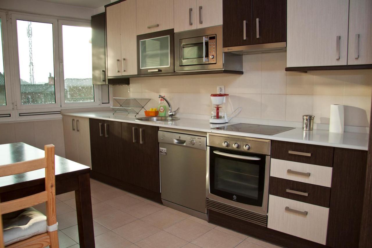 Residencial Arbeyal Lägenhet Gijón Exteriör bild