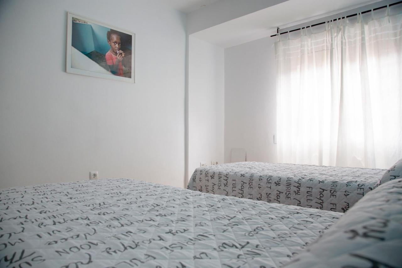 Residencial Arbeyal Lägenhet Gijón Exteriör bild
