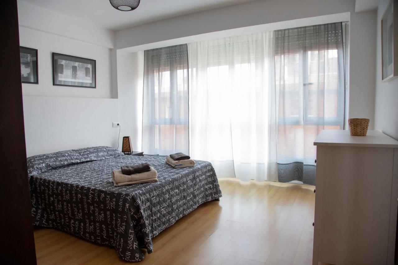 Residencial Arbeyal Lägenhet Gijón Exteriör bild